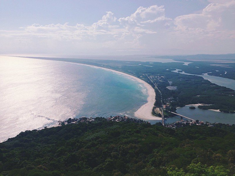 Como Chegar à Pedra do Telégrafo no Rio de Janeiro dicas e Fotos 3 Foto da Barra de Guaratiba Rio de Janeiro. Imagem Tirada do alto da pedra do telégrafo.
