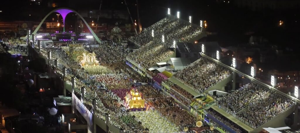 Sambódromo da Marquês de Sapucaí: Guia Completo 17 destaque sambodromo