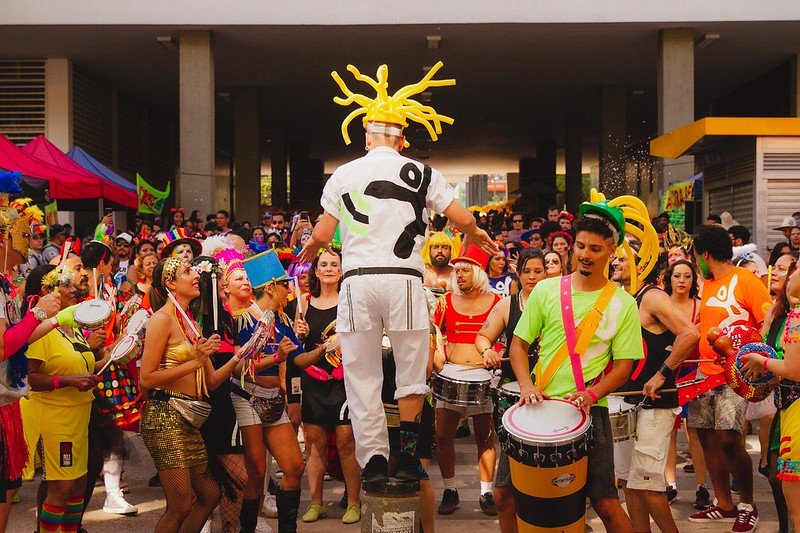 Guia Completo dos Blocos de Rua do Carnaval Rio de Janeiro 2025 10 foto bloco de rua1
