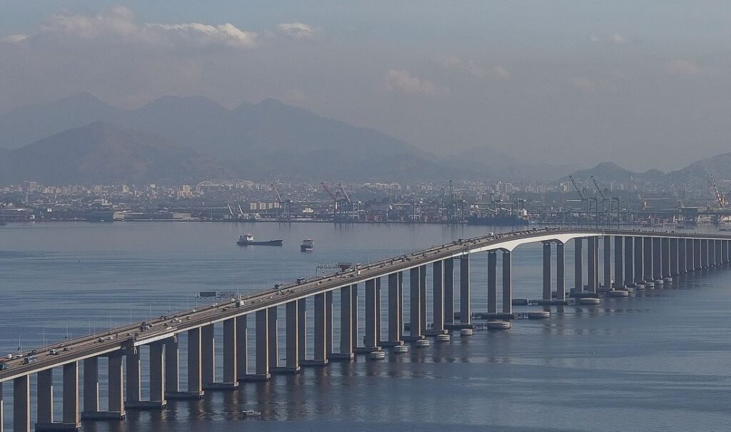 Ponte Rio-Niterói: a maior ponte do Brasil 2 Ponte Rio-Niterói vista de cima.