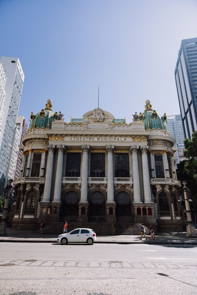 Centre Historique de Rio : Itinéraire à Pied Autour de Cinelândia et Ses Environs 4 theatro municipal do rio de janeiro
